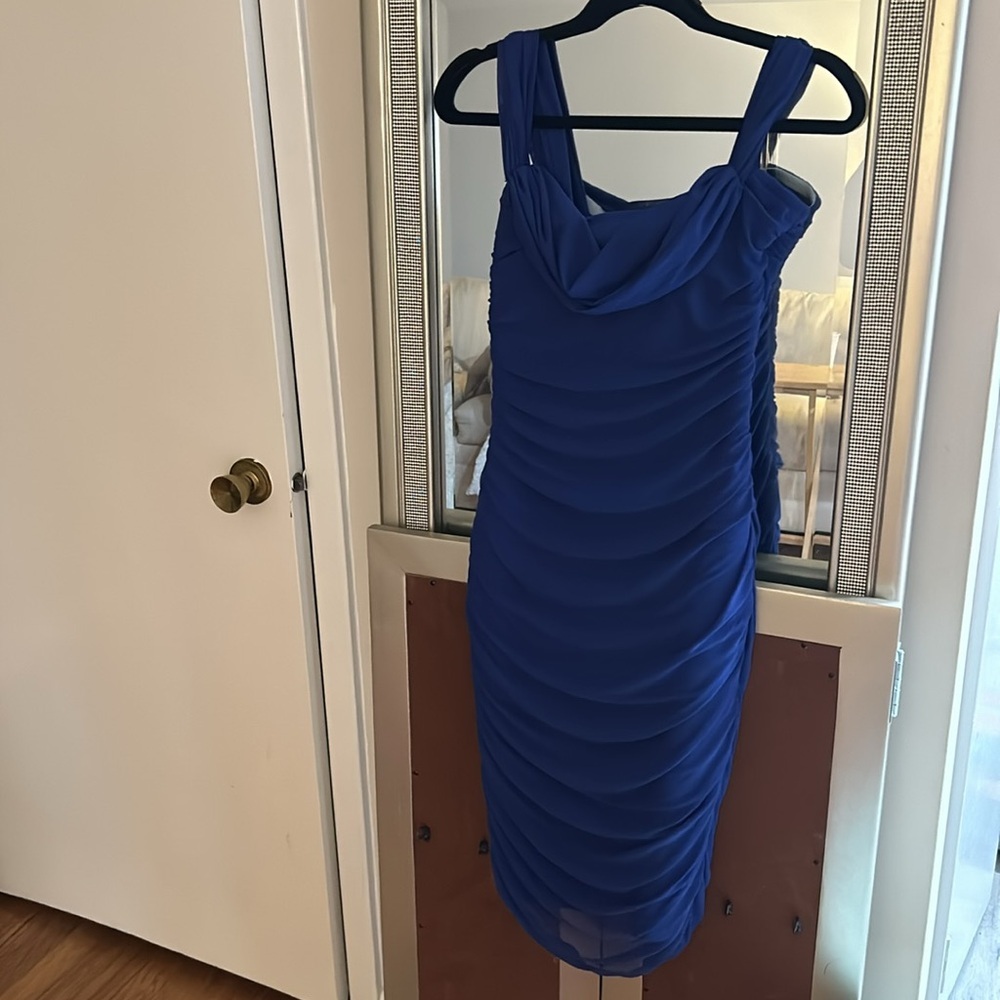 PRETTYGARDEN Womens Off The Shoulder Ruched Bodycon Sleeveless Party Midi Dress - Picture 6 of 10